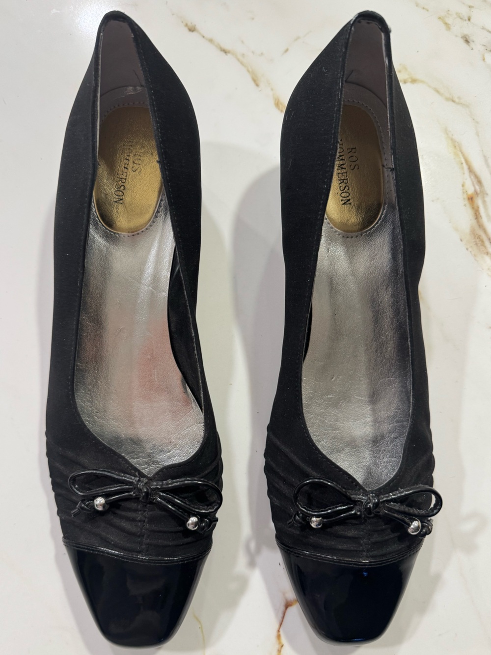 Ros Hommerson Black Ballet Flats with Bow Accent